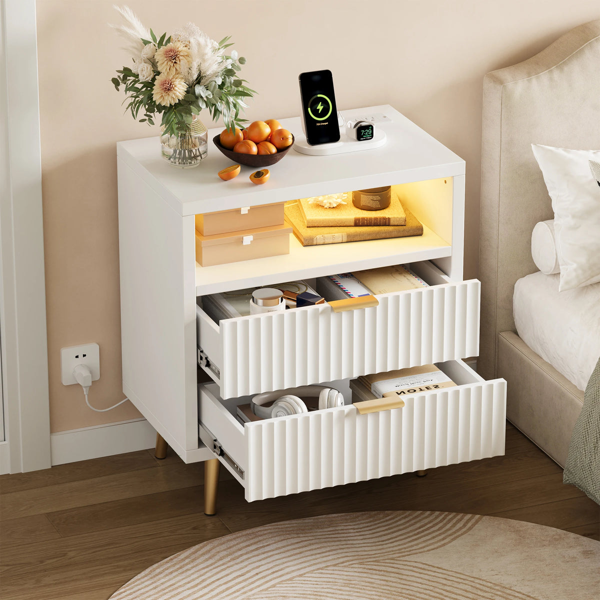 Gaomon Modern Bedside Table With USB Charging Station