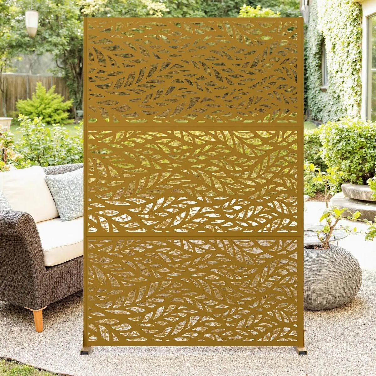Twister CK Metal Garden Privacy Screen With Outdoor Divider